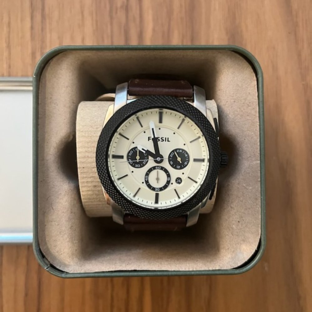 Machine Mid-Sized Chronograph Black/Silver Watch (Fossil)